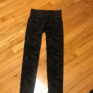 Camo fleece leggings